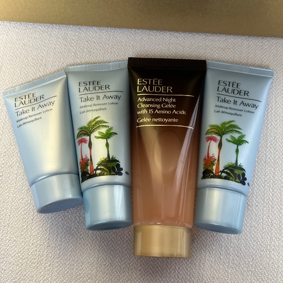 Bundle of Estée Lauder makeup remover lotion & gelee cleanser, brand new - Picture 13 of 13